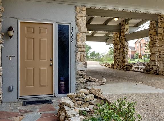 4th image of 4008 Village Green Dr