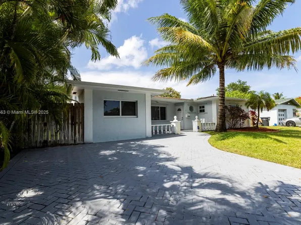 7509 Hayes St, Hollywood, FL 33024