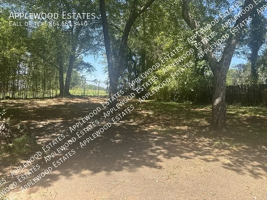 2 bed, $1,200 — Photo 3