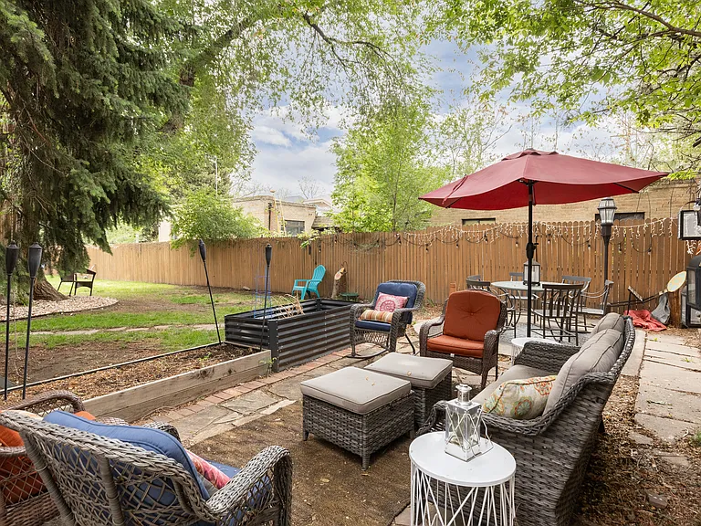 1481 Ash St #4 — Photo 31