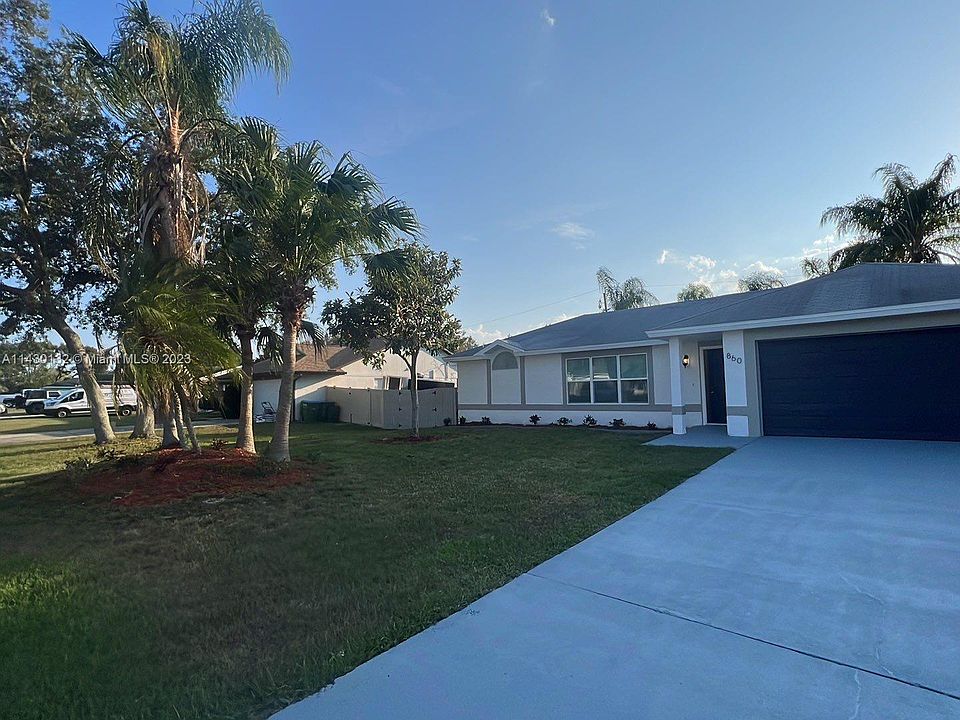 1st image of 860 Adler Dr