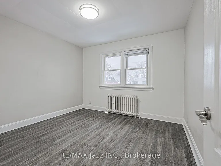 366 Mary St N #4 — Photo 21