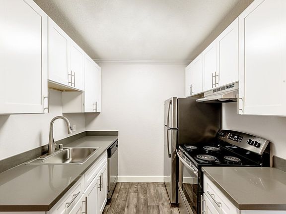 2nd image of 1026 S De Anza Blvd #D210