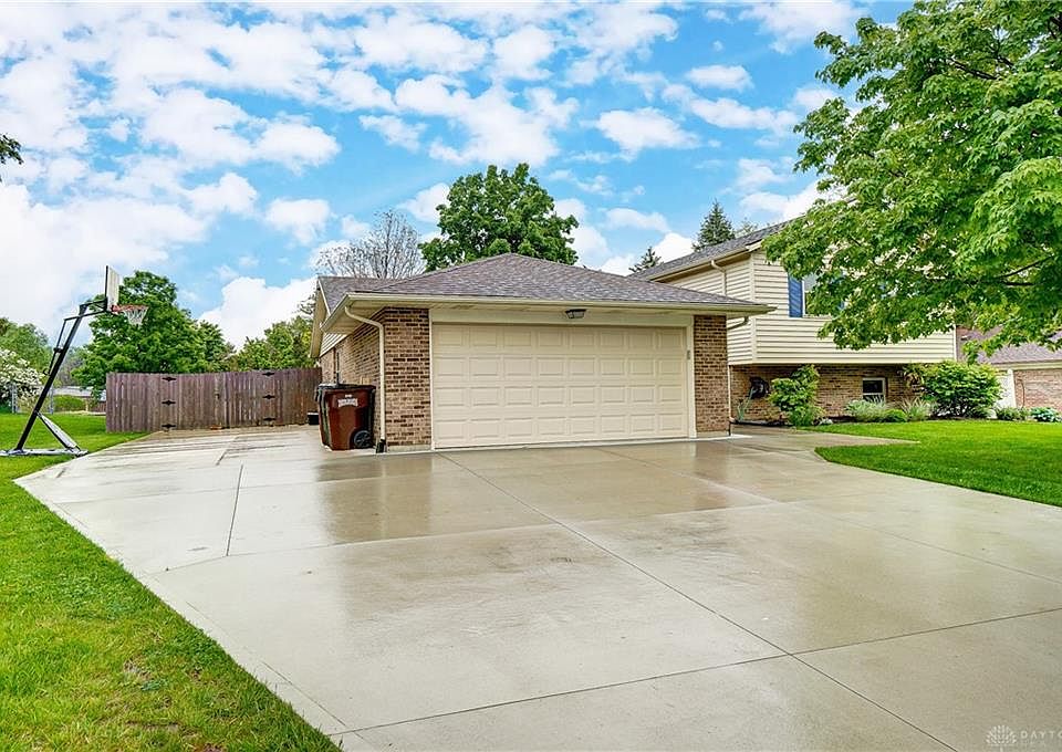 1st image of 7540 President Ct