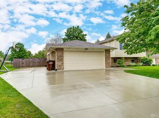 7540 President Ct, Dayton, OH 45414