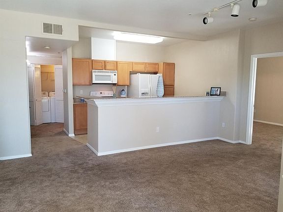 4th image of 4200 E Commerce Way Unit 1513