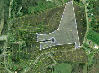 Pine Hollow Rd, Jacksboro, TN 37757