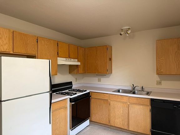 3rd image of 1728 N West St #B