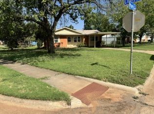 1400 Phoenix Dr, Wichita Falls, TX 76306