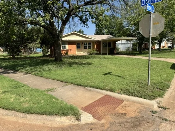 1400 Phoenix Dr, Wichita Falls, TX 76306