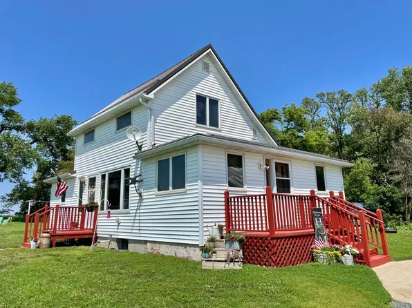 37265 160th St, Springfield, MN 56087