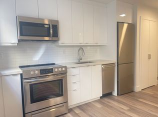 36 Twelfth Street, Toronto, ON M8V 3G7