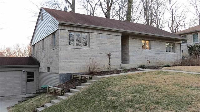 1st image of 1209 Saint James Dr