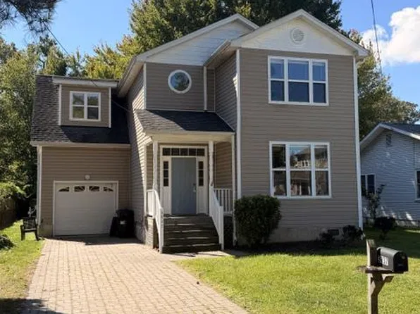 3937 2nd St, North Beach, MD 20714