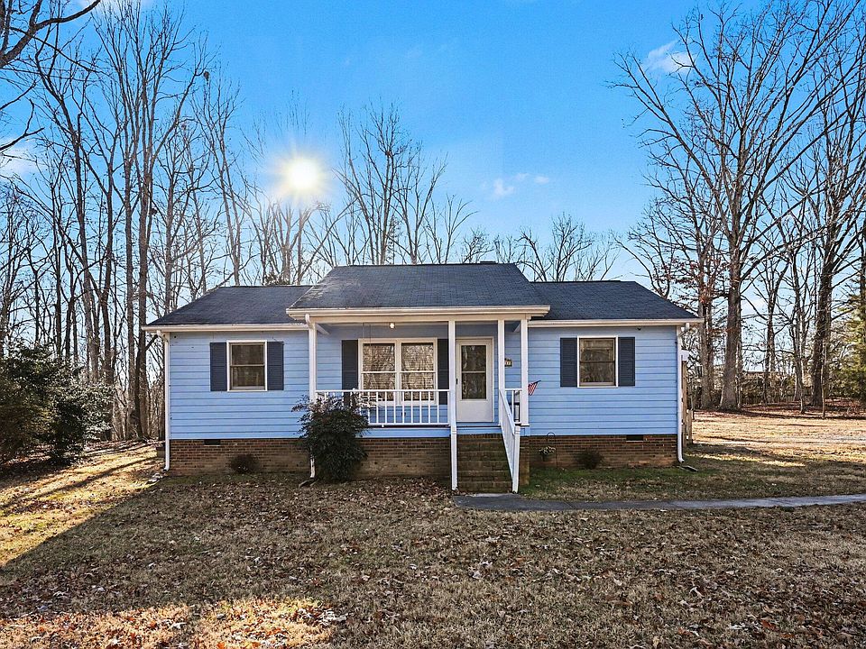 1st image of 3717 Walker Rd