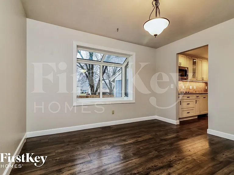 16 Kingston Ct — Photo 5