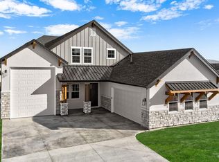 21780 Appaloosa Ave, Star, ID 83669