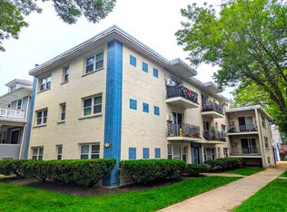 7256 N Bell Ave #1W, Chicago, IL 60645