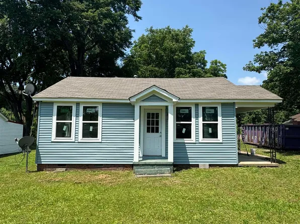 1615 S College St, Covington, TN 38019