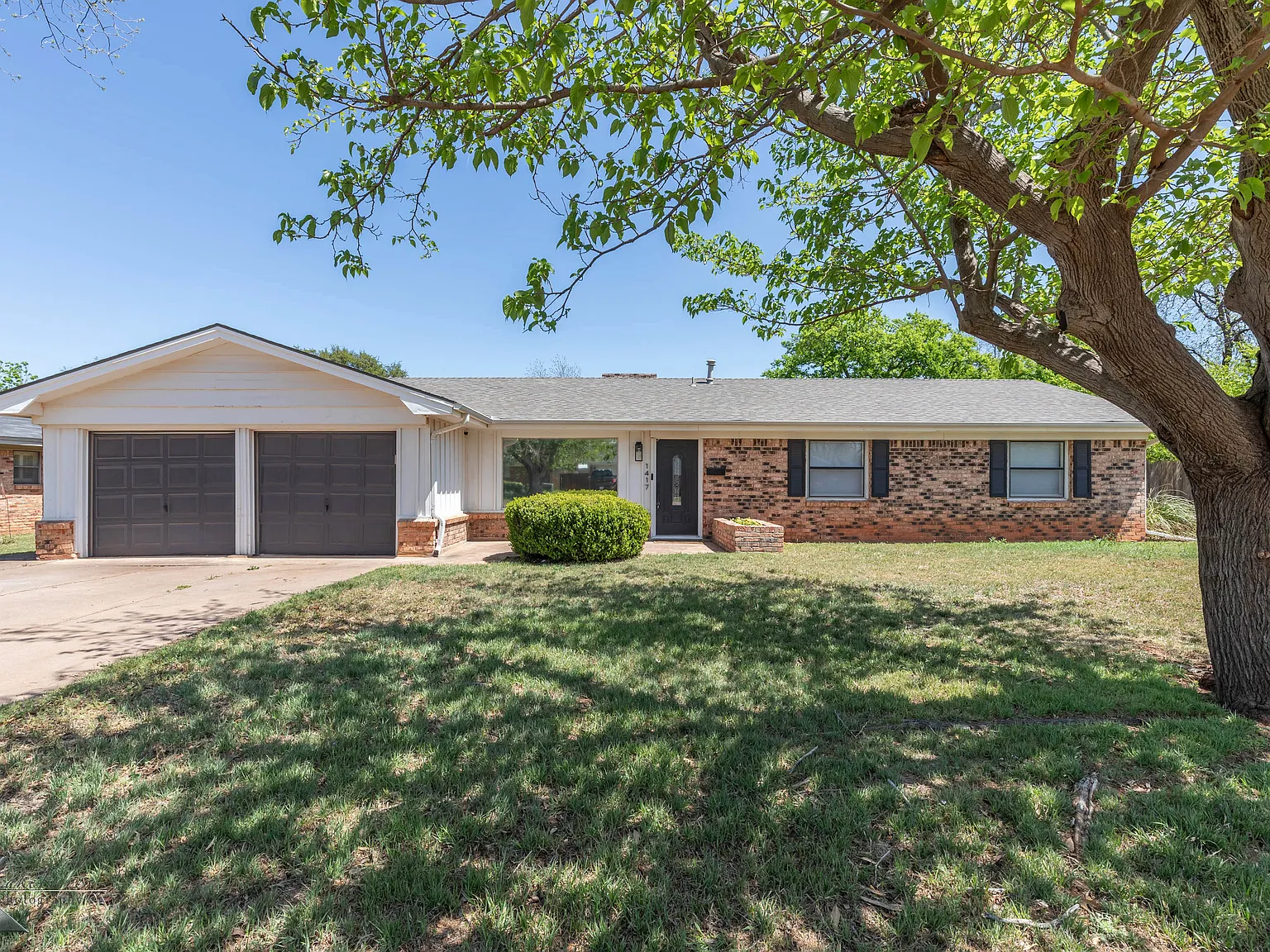 3 bed, 1543 sqft, $2,295 — Photo 1