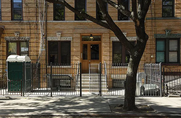 Rented by NAN Enterprise LLC | media 31