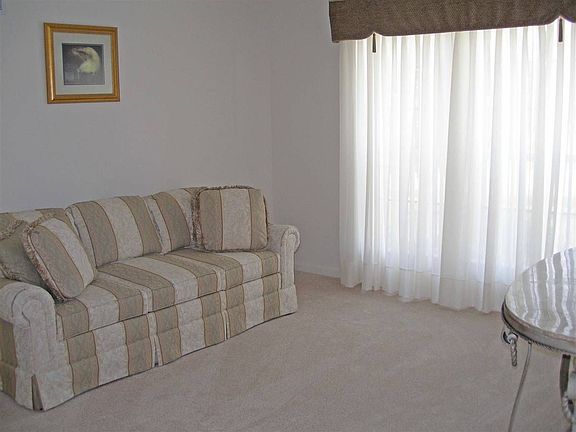 2nd image of 867 Forder Crossing Dr