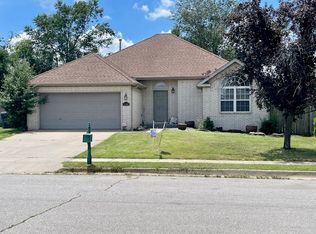 3500 S 3rd St, Rogers, AR 72756