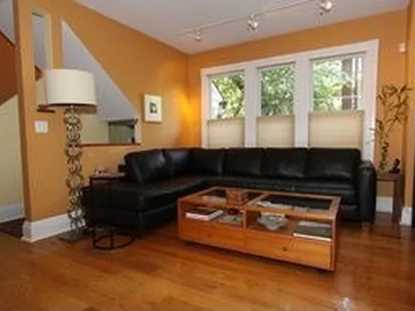 12 Hughes Pl, New Haven, CT 06511