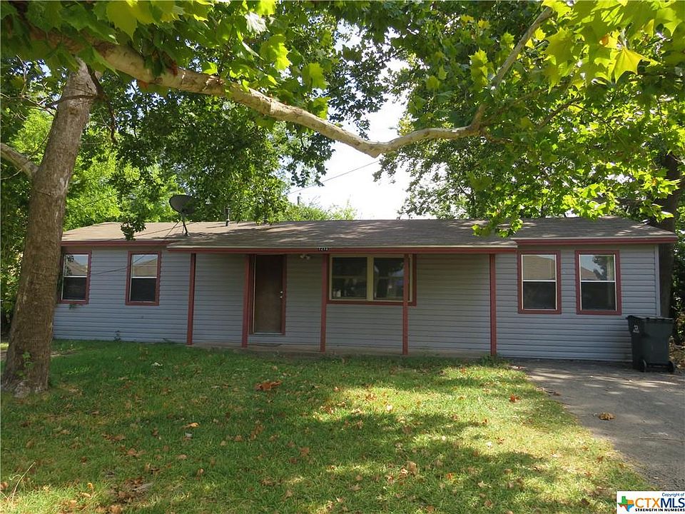 1st image of 1212 E Avenue H