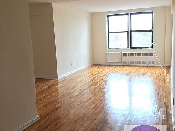 2nd image of 540 Ocean Pkwy APT 5F