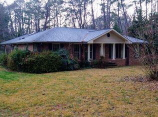 989 Allgood Rd, Stone Mountain, GA 30083