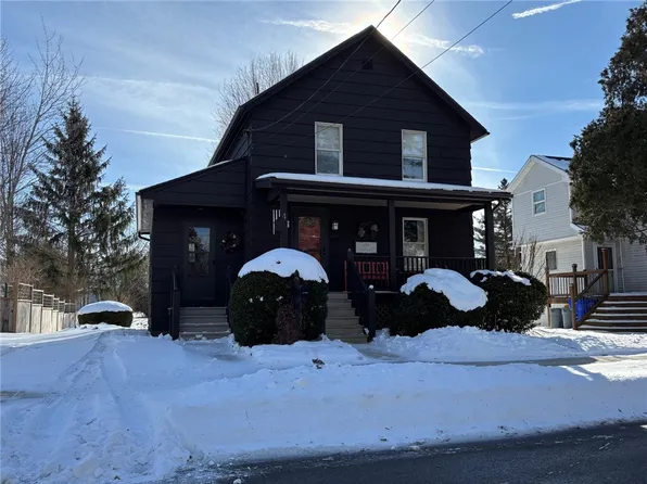 4 E Union St, Holley, NY 14470