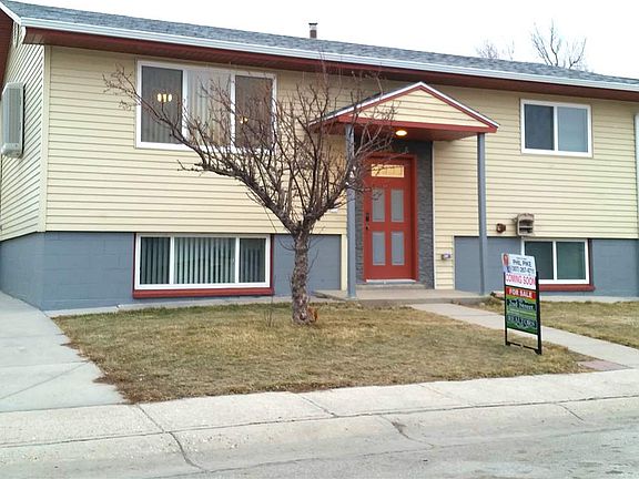 2nd image of 335 Big Horn St