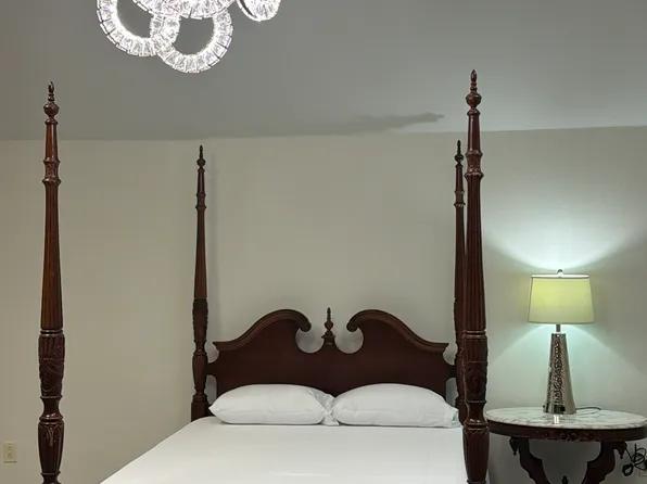 9919 E High Meadows Dr #1, Rogers, AR 72756