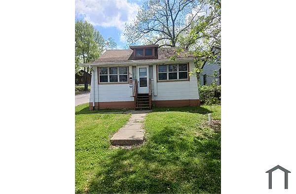7218 Page Ave photo 1