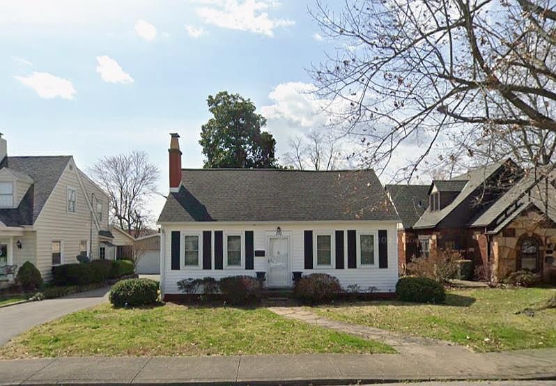 1st image of 210 Waddill Ave