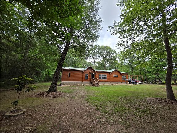2nd image of 21683 White Oak Dr