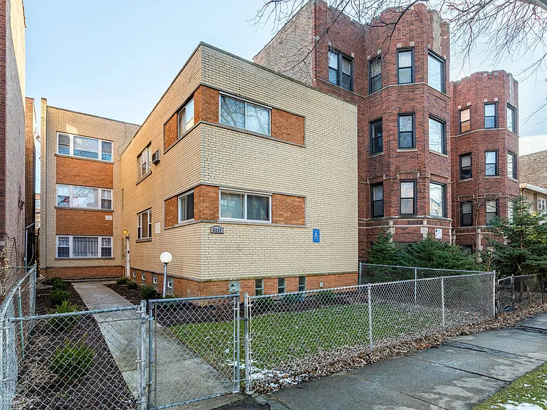 8237 S Drexel Ave #3E — Photo 14