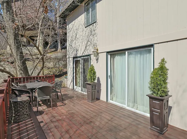 4525 Greystone Avenue image 5 of 24