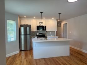 254 Salem St, Medford, MA