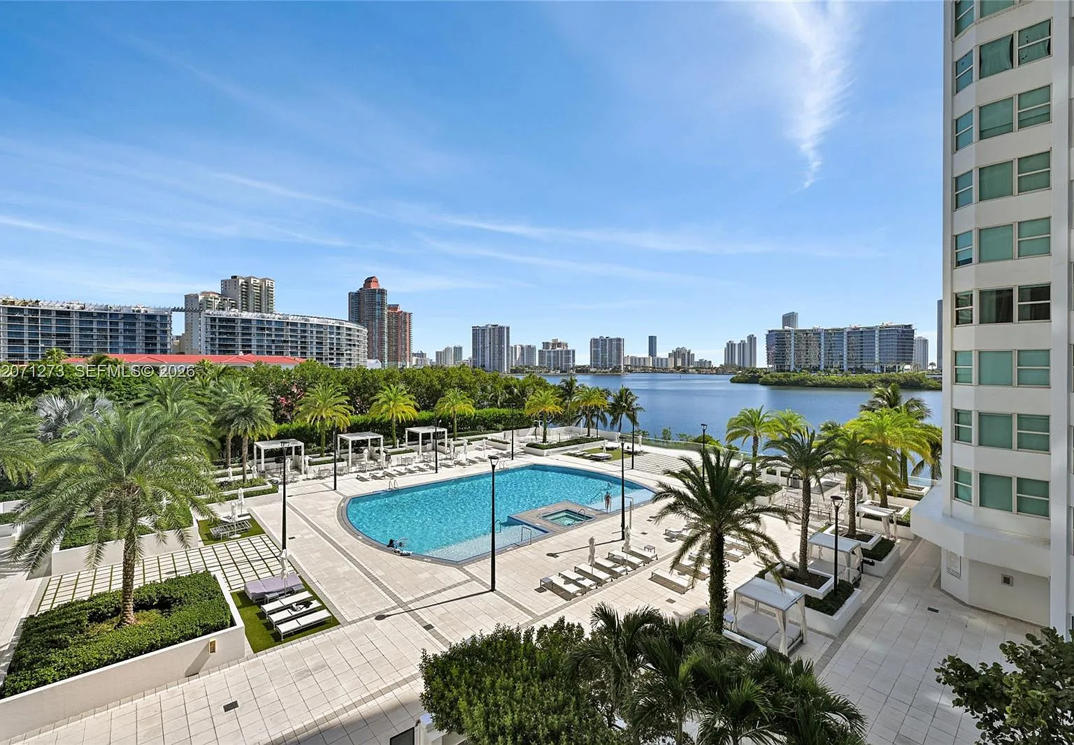 The Peninsula Ii Condo — Photo 1