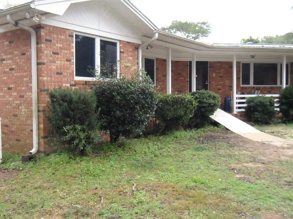 1st image of 6000 Fairfield Dr