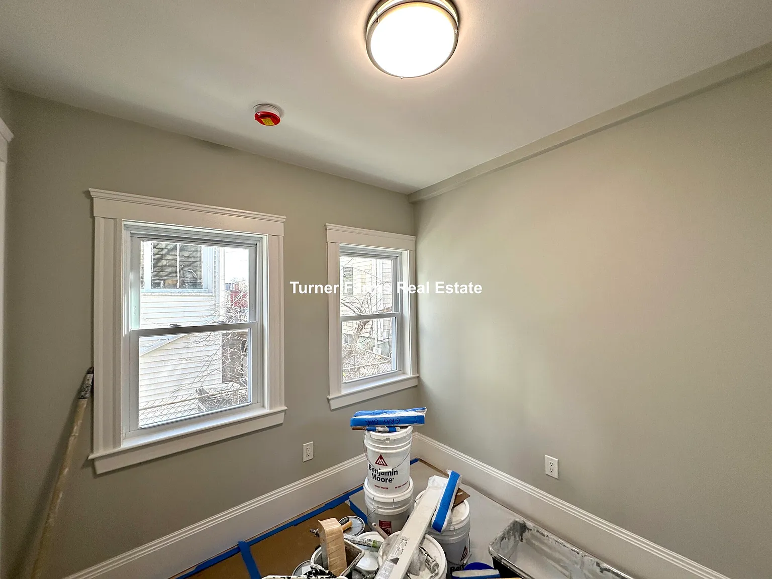 5 bed, 9999 sqft, $6,500 — Photo 3