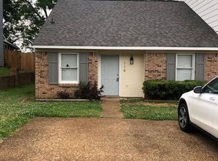114 Amberwood Dr, Clinton, MS 39056