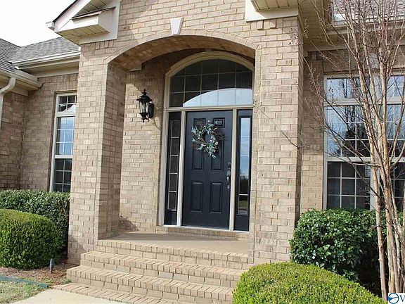 2nd image of 121 Riverway Ln