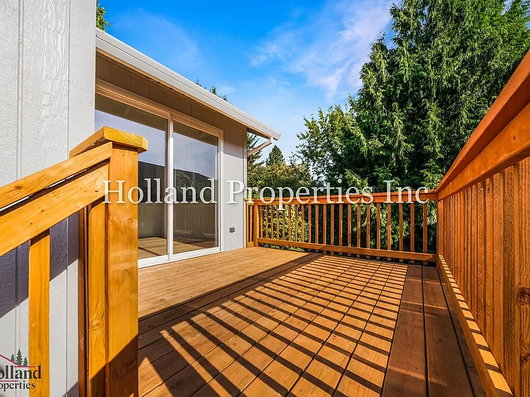 9059 SW Sagert St — Photo 20