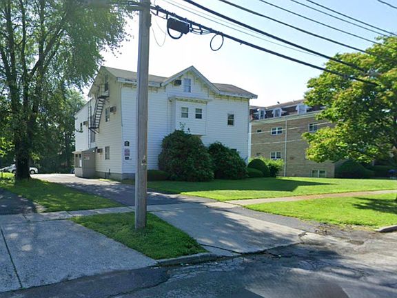 4th image of 96 S Hamilton St #B8
