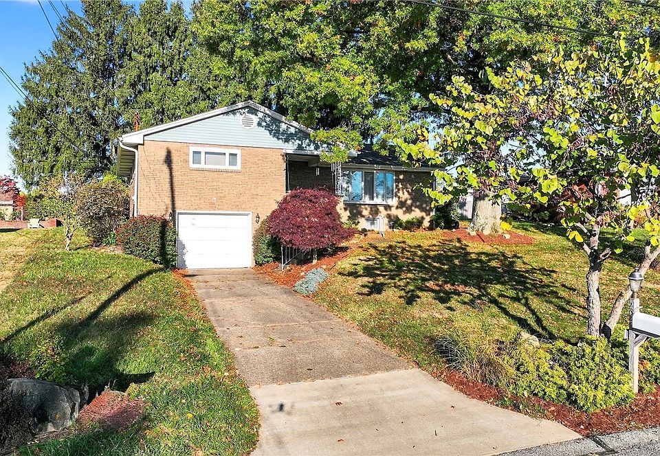 1st image of 204 Nimitz Dr
