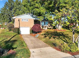 204 Nimitz Dr, McKeesport, PA 15132