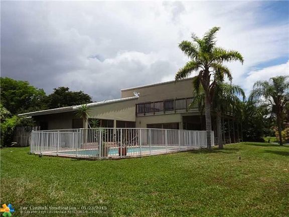 3rd image of 1908 NW 112th Ave